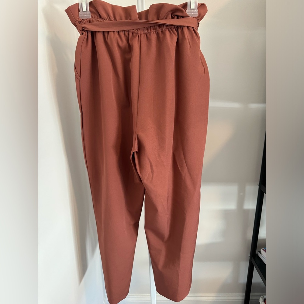Fashion Nova Paperbag Pants - Picture 3 of 3